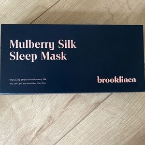 Silk sleep mask